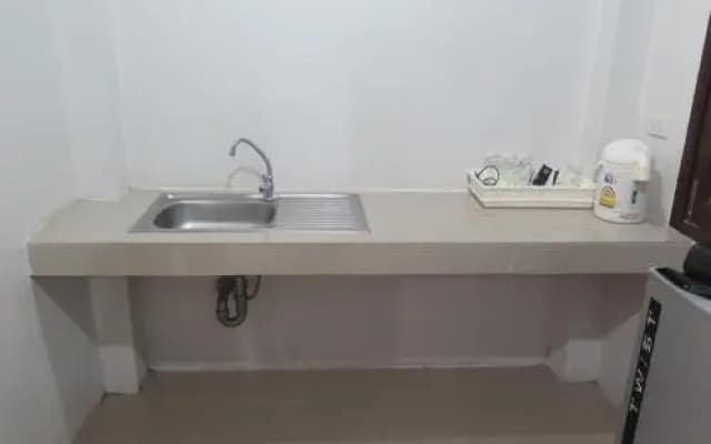 T And T House - photo 3