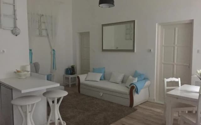 Paris Apartment - photo 2