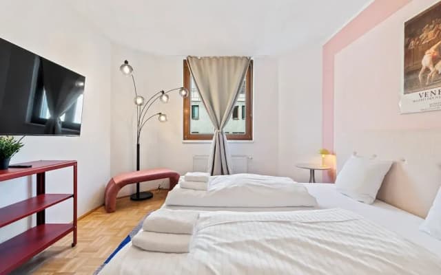4ty3-Apartments Naschmarkt City Apt - photo 2