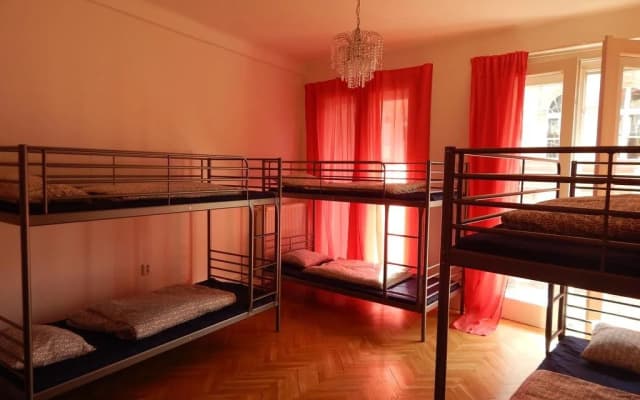 Hostel Del Medio - photo 2