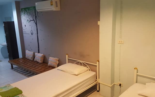 Phuket Blue Hostel - photo 3