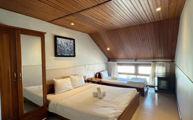 Bed Station Hostel & Pool Bar Hoi An - photo 5