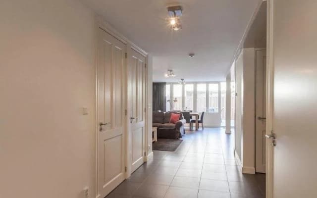 Sarphati Apartments Suites - photo 5