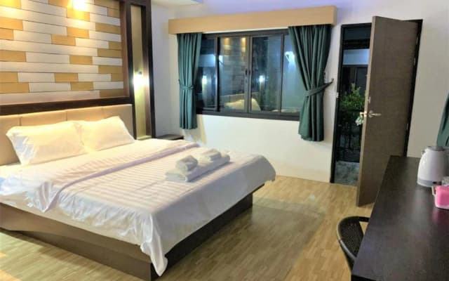 Thalang Resort - photo 2