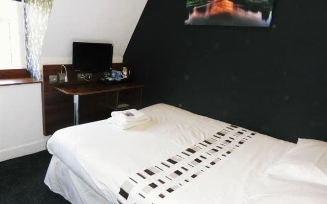 Blossom Guest House - photo 4