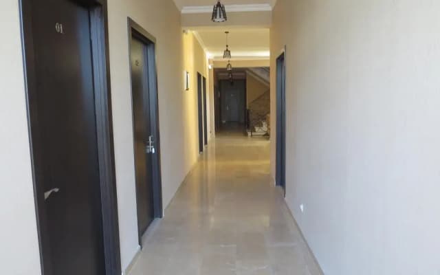 Hotel Nirvana - photo 3