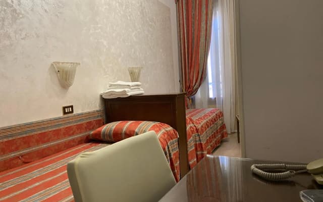 Hotel Bridge - photo 5