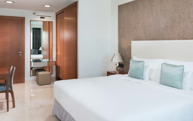 Millennium Executive Apartments Muscat - photo 4