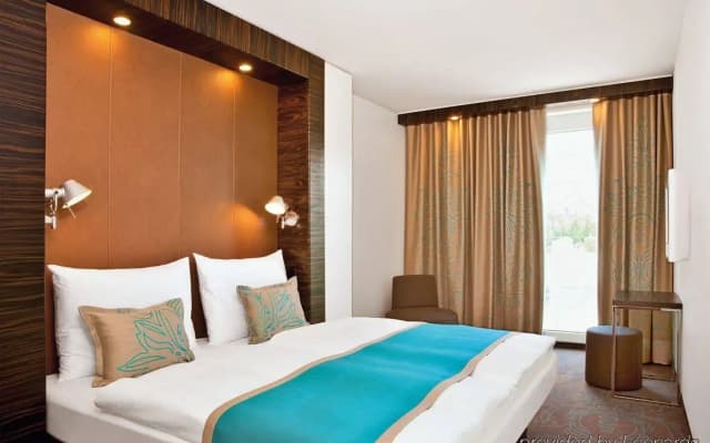 Motel One Berlin-Spittelmarkt - photo 3