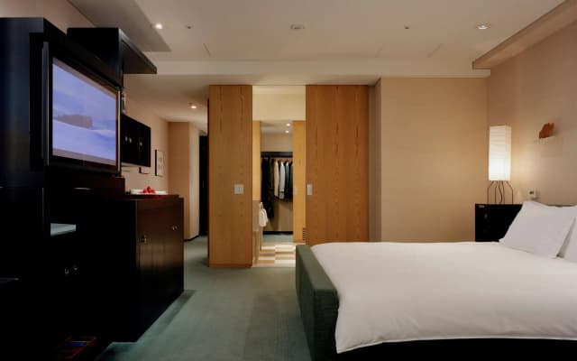 Park Hyatt Tokyo - photo 5