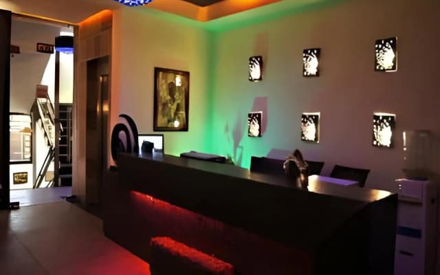 Beyond Hotel - photo 4