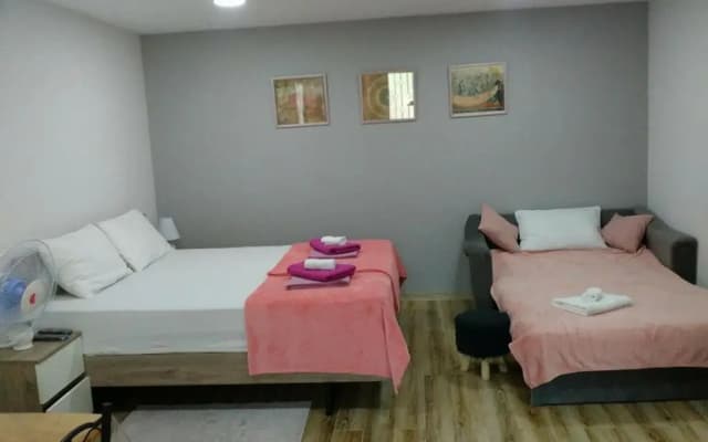 Boutique Apartment 17 - photo 2