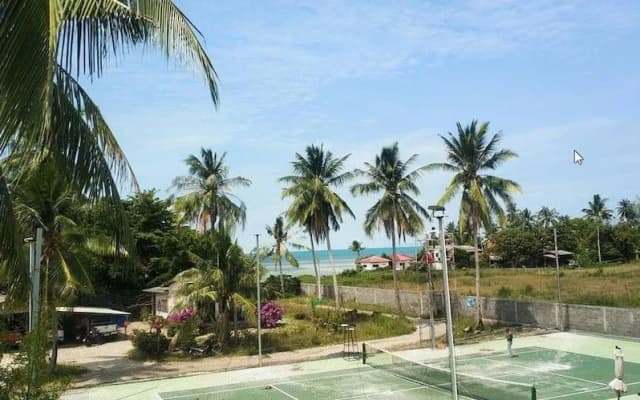Above & Beyond Hostel - photo 5