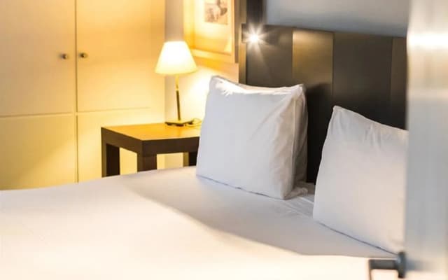 Chic&basic Habana Hoose Hotel - photo 3