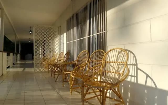 Red Door Apartments - photo 4