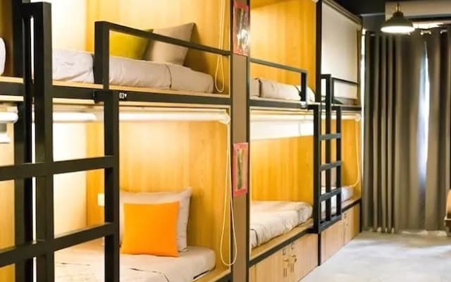 FAMS Hostel - photo 4