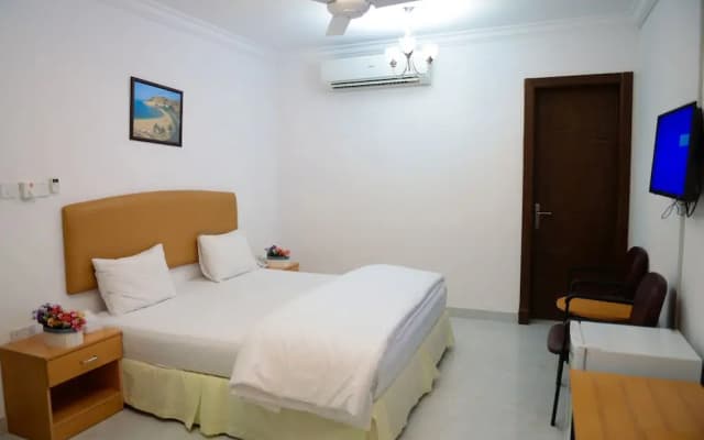 Oasis Hotel Apartments - photo 5