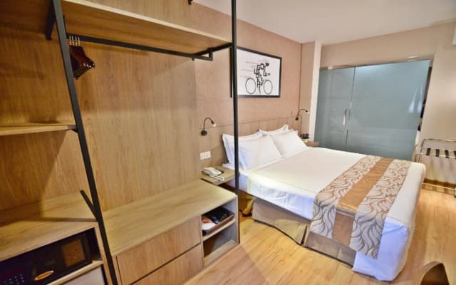 Diamond Inn - photo 3