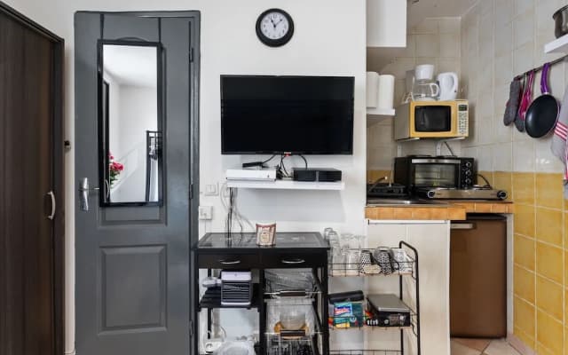 Simplistic Holiday Home in Nice Near the Seabeach - photo 4