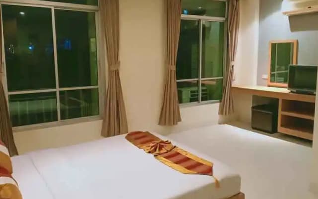 Sena House Paholyothin 30 - photo 2