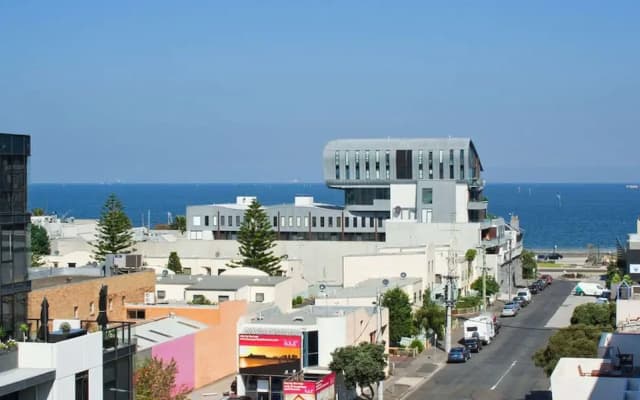 Penthouse With Bay Views - photo 5