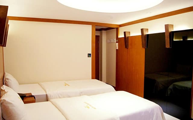 Princess Hotel - photo 4