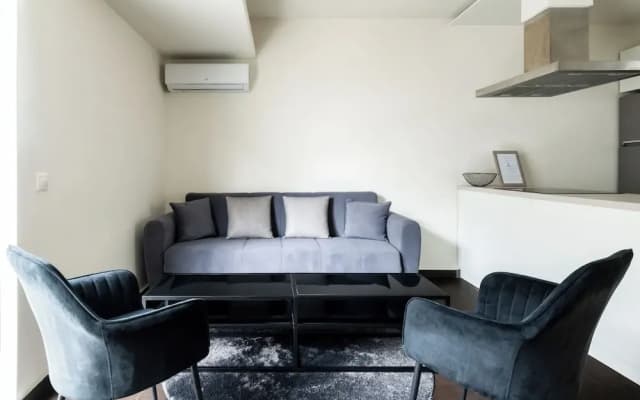 Elysee apartment 9A - photo 4