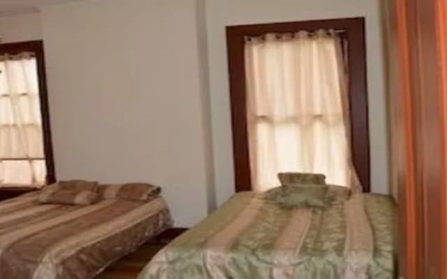 A Hostel - photo 3