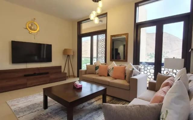 ONE Elegant Apartment in Muscat Bay 02 - photo 2