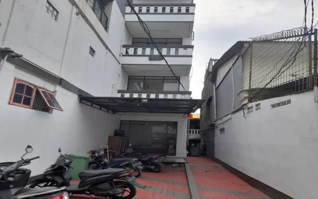 W One 2 Residence - photo 2