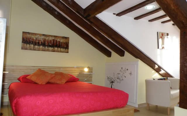 Apartment In Historical Building Madrid - photo 2