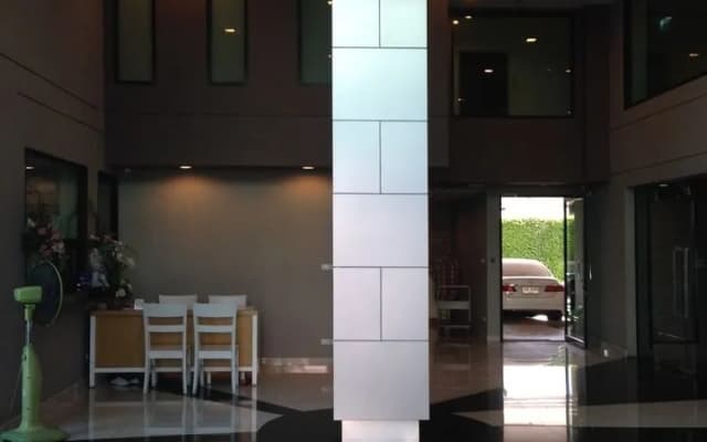 Ipremium Sukhumvit 81 Hotel - photo 2