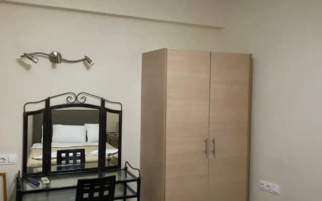 Athens Central Apartment - photo 3