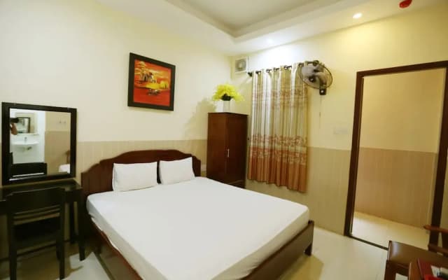 Minh Quang Hotel - photo 4
