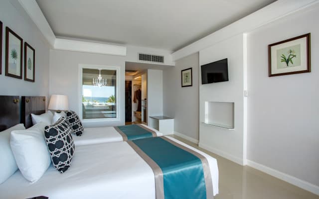 Thavorn Palm Beach Resort Phuket - photo 2