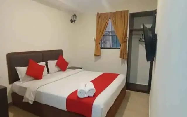 Comfort Hotel - photo 2