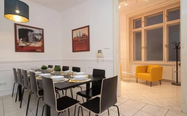 BEST located, 150 m2 5 bedrooms apt., - photo 3