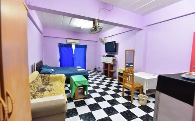 Javan Guesthouse - photo 5