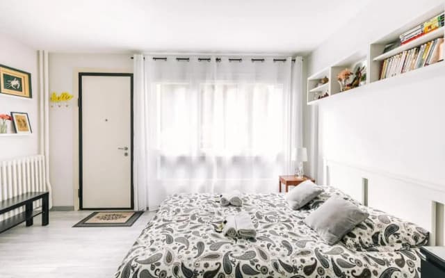 Amazing Studio For 2 near La Villette - photo 3