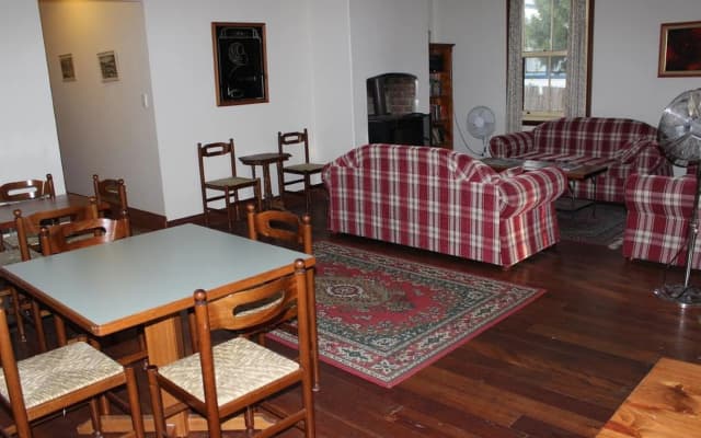 Belgravia Mountain Guest House - photo 5