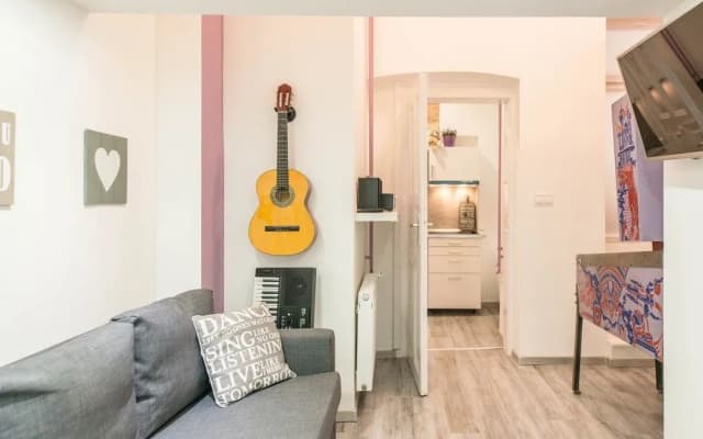 happy home Budapest - photo 2