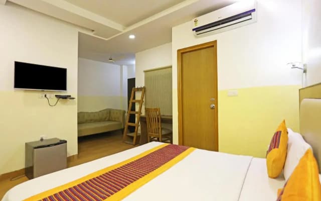 Hotel Milan by Foxi Group-Delhi Airport - photo 5
