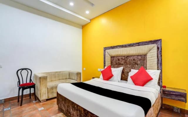 Hotel Mannat - photo 2