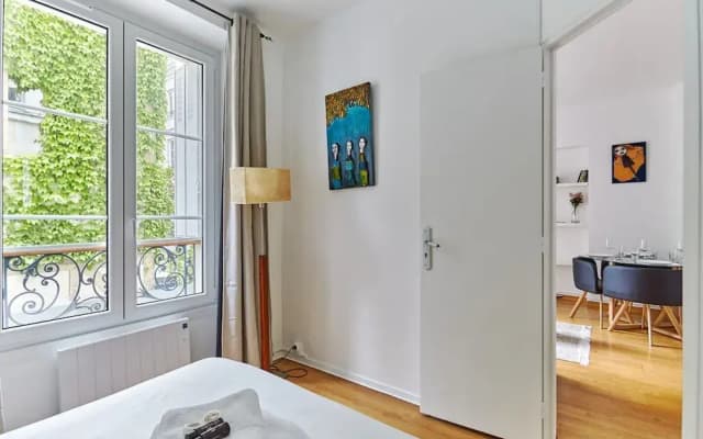 Charming 1 Bedroom Apartment Le Marais - photo 3