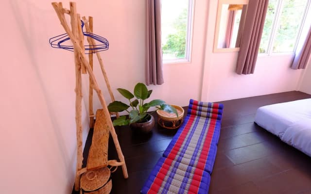 Sweet Life Community Guesthouse - photo 2