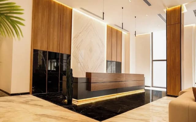 Golden Tulip Muscat The Village - photo 2