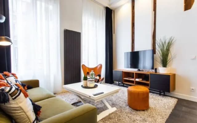 Stunning Apartment - 1br-6p - Grand Boulevard - photo 5