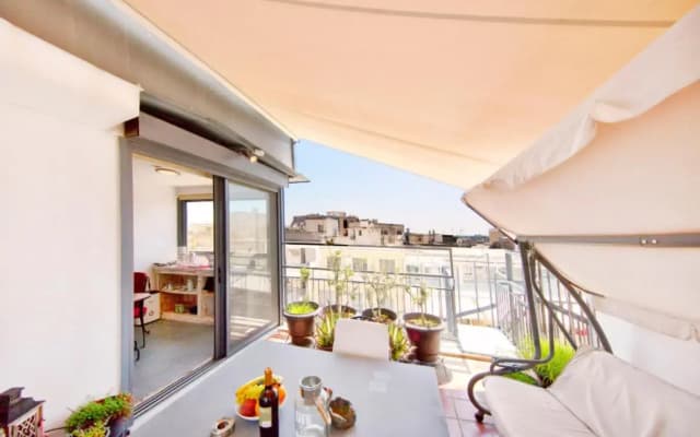 Topfloor stylish apartment with Acropolis view! - photo 3