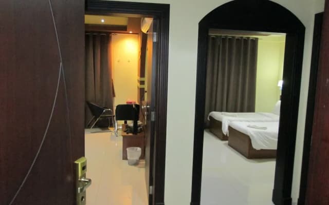 Al Mabilah Hotel LLC - photo 4