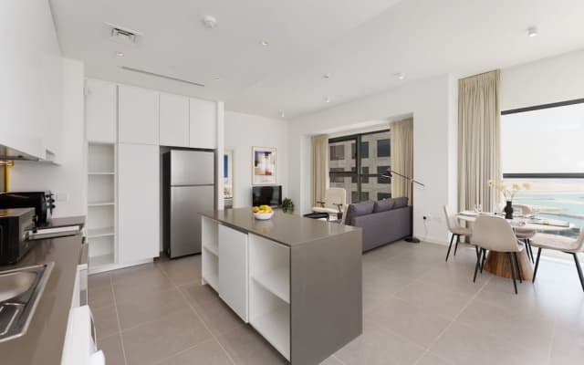 Maison Privee - Modern & Panoramic Sea View Apt on Al Reem Island - photo 4